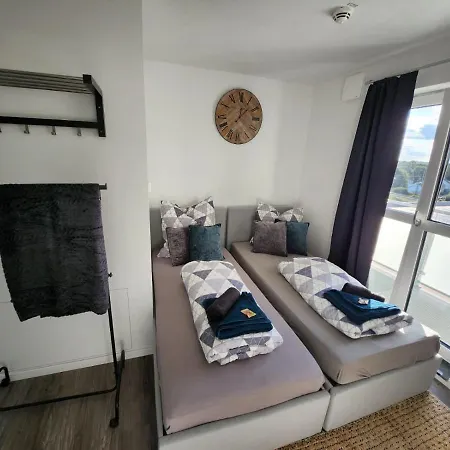 Cozy Apartment Mit Wifi, Aufzug & Kostenlos Parken El-Living Augsburg Exterior photo