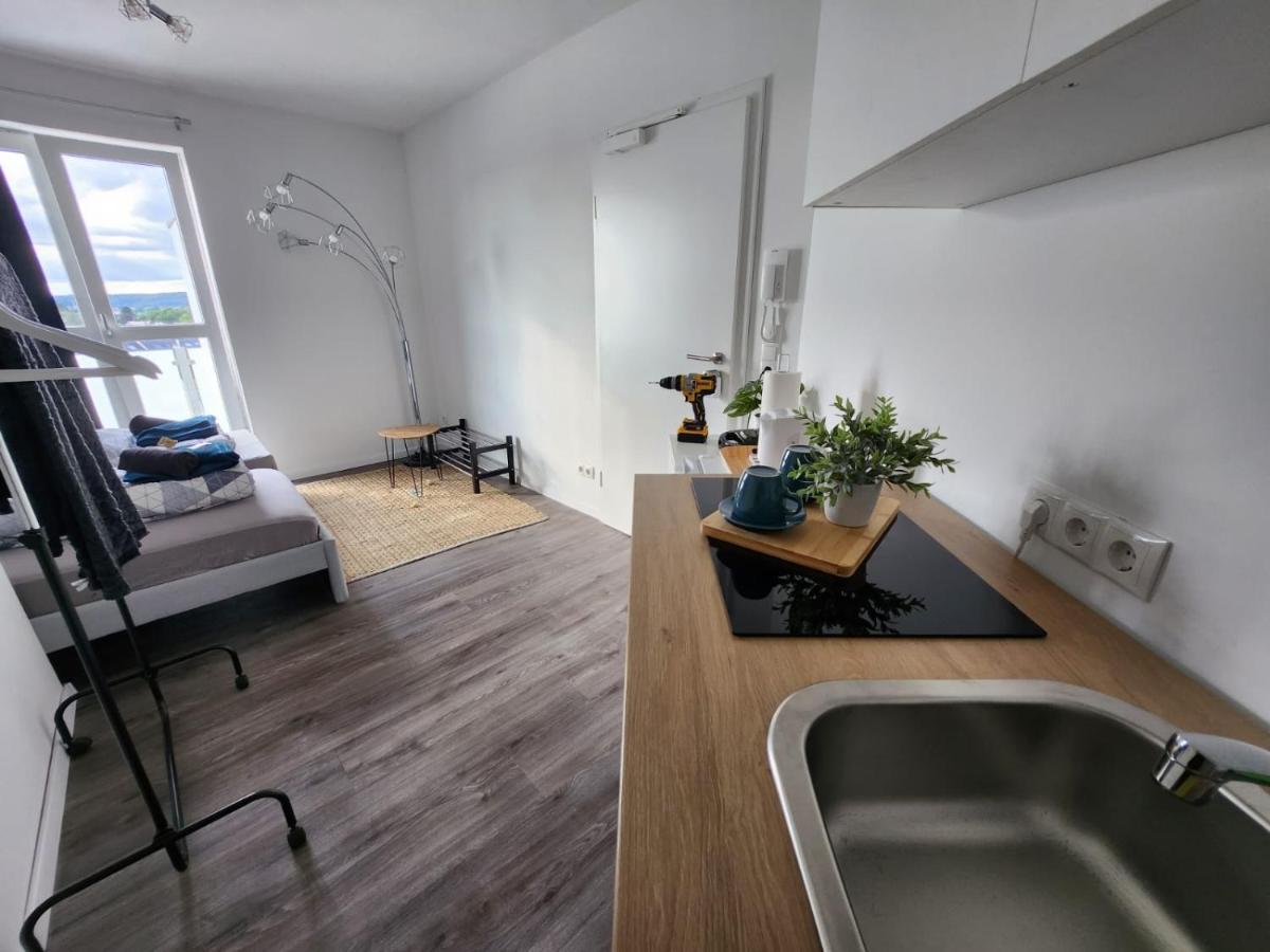 Cozy Mit Wifi, Aufzug & Kostenlos Parken El-living Apartment